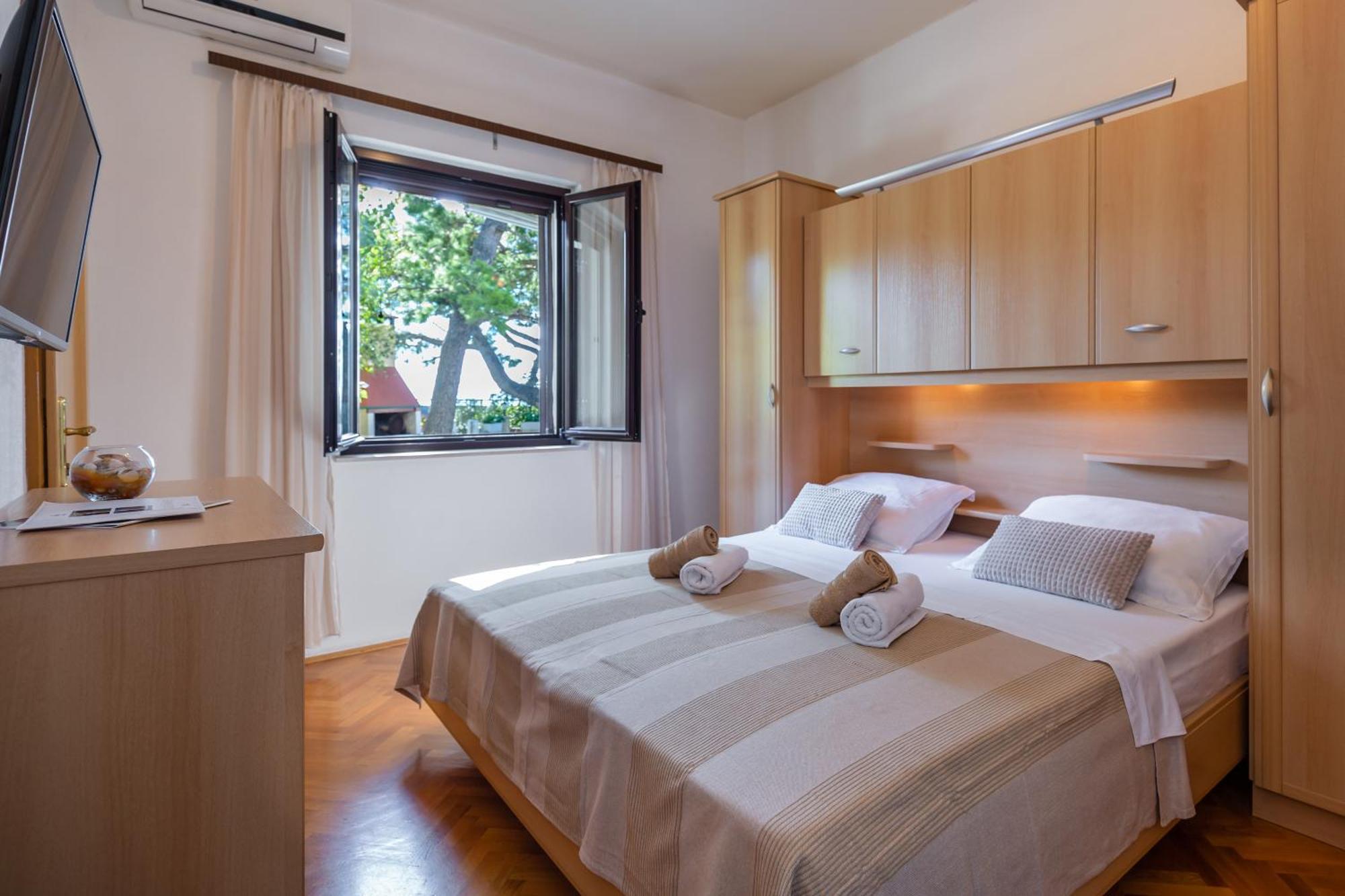 Apartmani Lovrenco Krvavica Zewnętrze zdjęcie