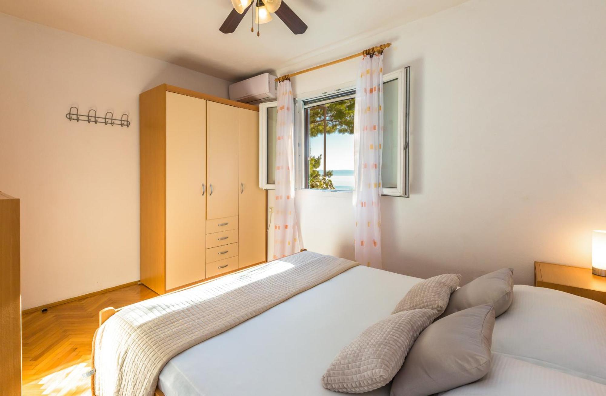 Apartmani Lovrenco Krvavica Zewnętrze zdjęcie