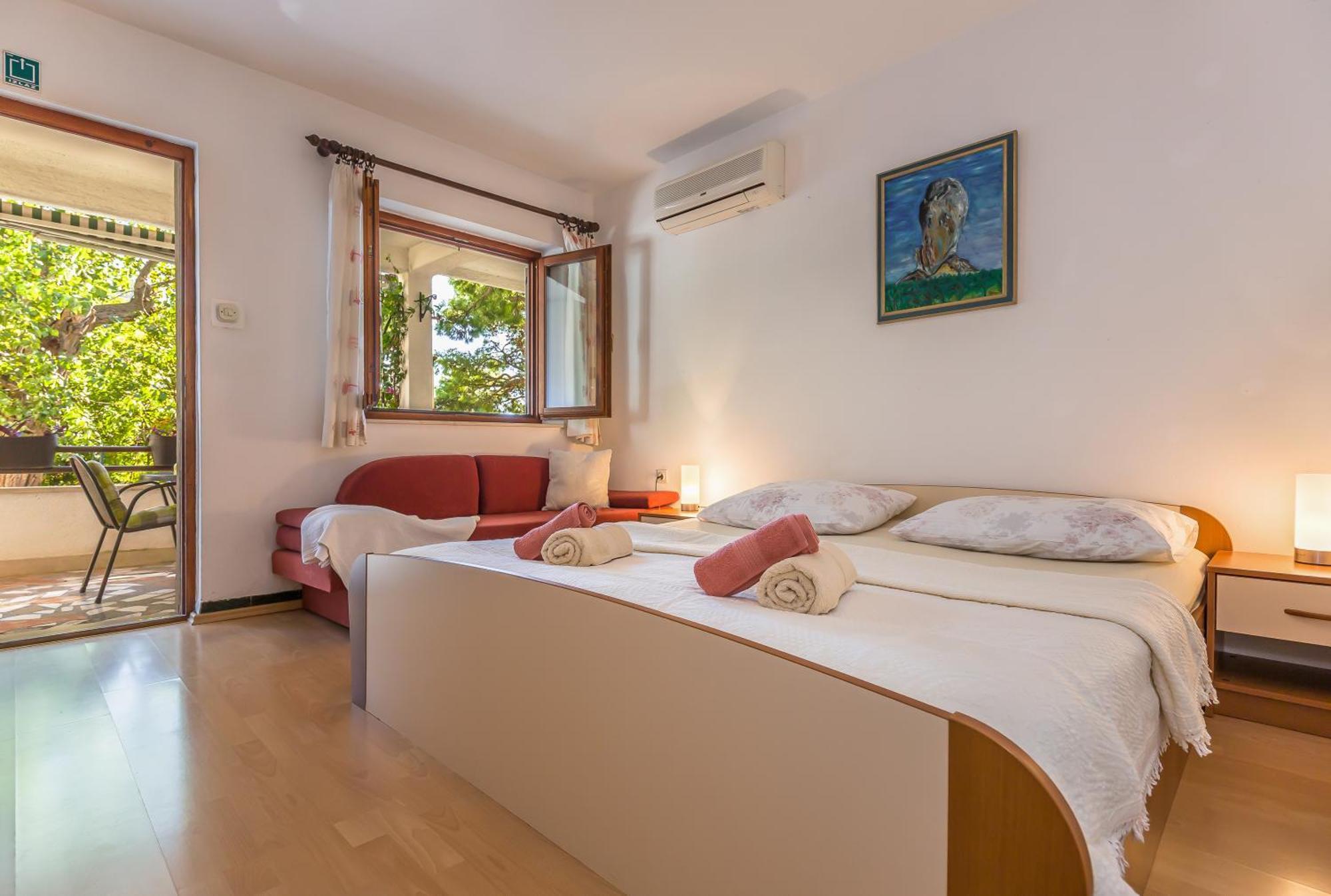 Apartmani Lovrenco Krvavica Zewnętrze zdjęcie